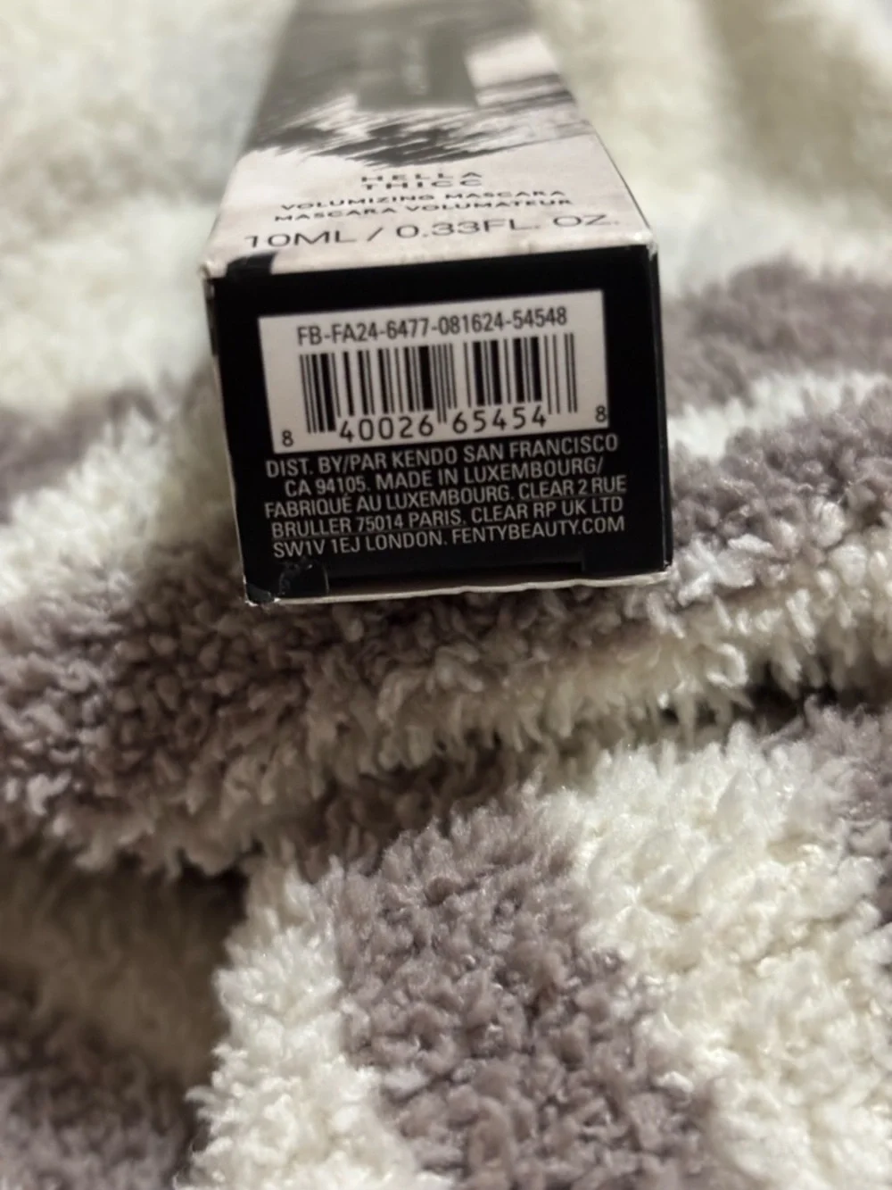 NWT Fenty Beauty Hella Thicc Volumizing Mascara — Black